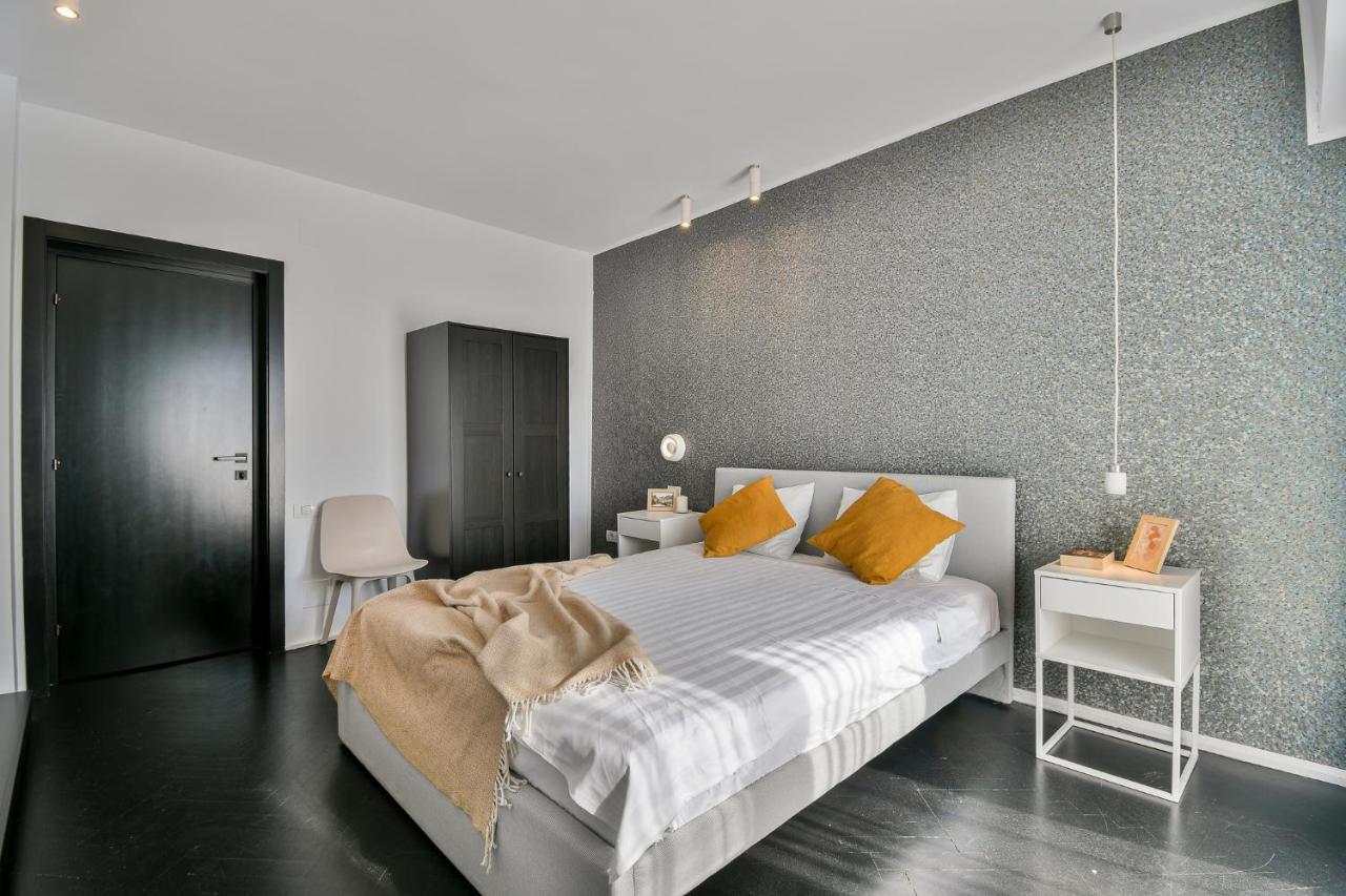 Unirii Center Apartments By Olala Homes Bukares Bagian luar foto