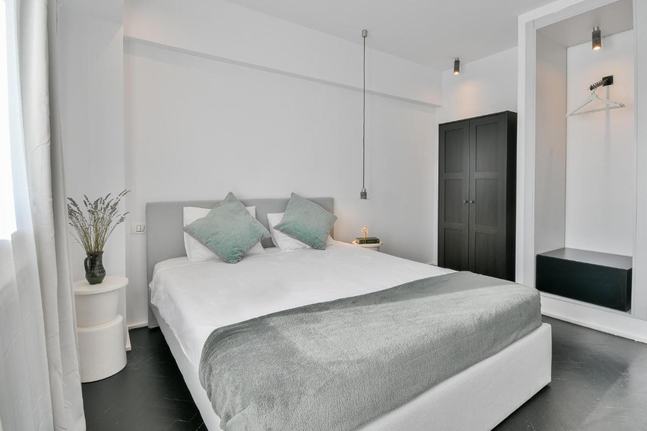 Unirii Center Apartments By Olala Homes Bukares Bagian luar foto