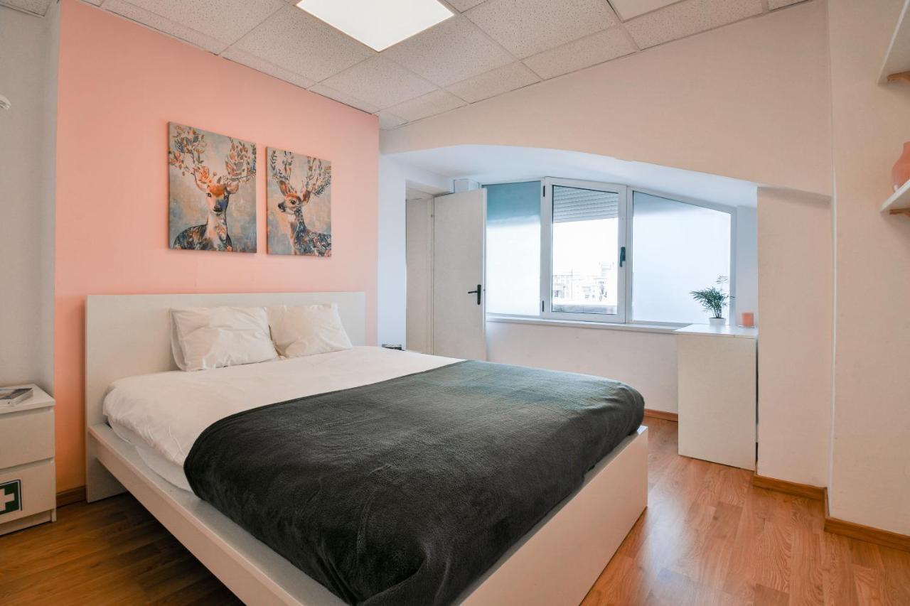 Unirii Center Apartments By Olala Homes Bukares Bagian luar foto
